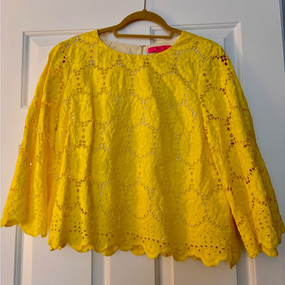 Lilly Pulitzer Mariella Top - Lilly’s Lemon Floral Scallop Eyelet - NWOT